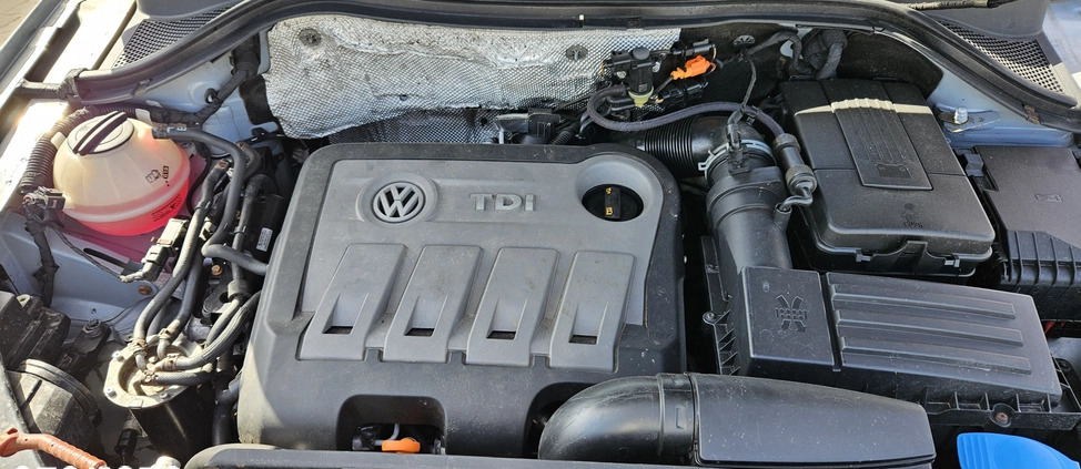 Volkswagen Tiguan cena 33500 przebieg: 240000, rok produkcji 2010 z Nidzica małe 79